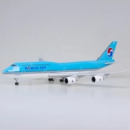 Korean Air Boeing 747-800 LED Version 49cm High quality Airplane Model On Display Stand