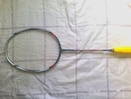 Yonex YY ArcSaber 8 DX羽毛球拍