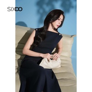 Đầm thô xanh navy không tay cổ ngang phối cúc vai SIXDO (Navy Raw Flared Dress)