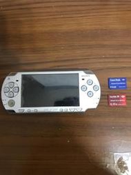 ~雜貨專賣店~PSP 2007 主機 附記憶卡+充電器