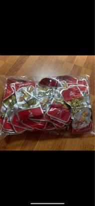 Chân gà cay tứ xuyên 1 bịch 30 chiếc ( 32~35gr Chiếc )