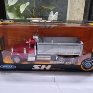 MERAH Diecast car PETERBILT 379 super hauler dump truck red Welly scale 1:32 display collection