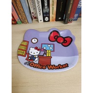 Sanrio Hello Kitty Plates 7 Eleven Colletions