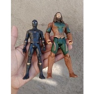 6inches Aquaman & 5.5inches Black Spidey both articulated