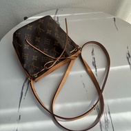 LV花紋mini束口水桶包