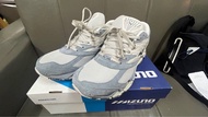 mizuno wave prophecy ls (us9) 有盒有單