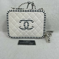 Chanel Vanity case