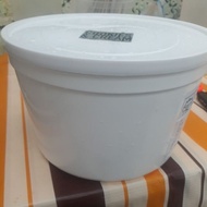 Bekas putih terpakai / tong aiskrim 6litre kosong