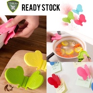 GOSHOP 2 (Dua) Pcs Magnetic Silicone Kitchen Dishes Oven Heat Insulated Finger Gloves Butterfly Disk