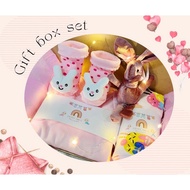 Hadiah Gift Box Newborn baby girl boy murah