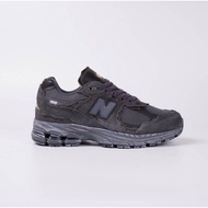 New Balance 2002R Black Shoer