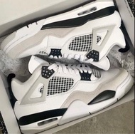 Air Jordan 4 軍事黑 男鞋