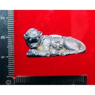 Sihuhata 五眼四耳.招财神兽

Arjan Subin 阿赞苏斌

Wat thong sa at

佛历be 2549-2551

Nur takua naman sheur

Rare i