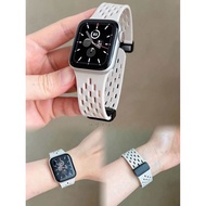 Suitable for Apple Watch Strap Apple watch9 Hole Silicone Magnetic Buckle Hollow iwatch87se56 Breath