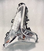 ไฟเลี้ยวด้านหน้าซ้าย-ขวา รถรุ่น Wave125-I LED ปี 2023 อะไหล่แท้ Honda รหัสสินค้า ซ้าย  33460-K73-M61