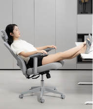 High Back Mesh Ergonomic Office Chair 135 Degree Reclining Student Desk Chair With Footrest Option/T