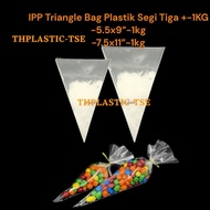 TH-IPP Triangle Bag Plastik Segi Tiga +-1KG 5.5x9”-7x11”