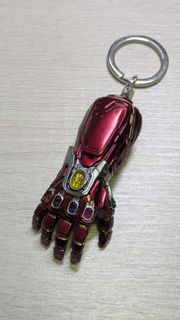 hot toys avengers復仇者聯盟無限手套 key chain  鎖匙扣