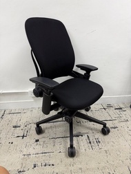 Steelcase Leap V2 ergonomic office chair  辦公凳 辦公椅