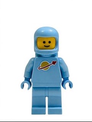 LEGO 11374太空人公仔 粉藍色 