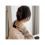 Suzyacc kr Autumn Winter Frosted Oversized Shark Clip