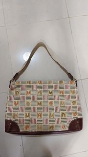 Etienne Aigner 肩包