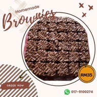 CHEWY BROWNIES NUTELLA DRIZZLE