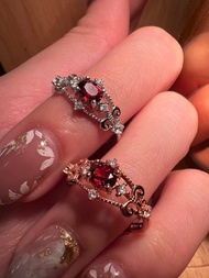 【 緻 】── 石榴石戒指