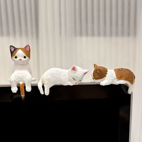 4PCS Cartoon Cats Miniature Figurines Resin Craft Figures Computer Monitor Desktop Decoration Car In
