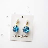 Rosy Garden 晴空藍色亮片流動雪花玻璃球珍珠耳環 可換耳夾式