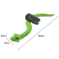 Electronic HELUVK Prank Toy Remote Control Snake Toy Stage Performances Portable Kids Snake Toy