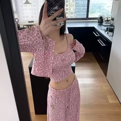 Kawaii Hello kitty leopard print cardigan three-piece set, sweet and spicy, soft, comfortable and sl