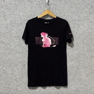 UNIQLO T-shirt
