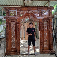 gebyok ukir Soko krawangan tanpa pintu