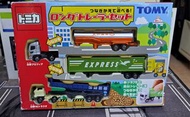 全新tomica tomy Hino日野運輸車貨櫃車運油車貨卡車boxset 2005年