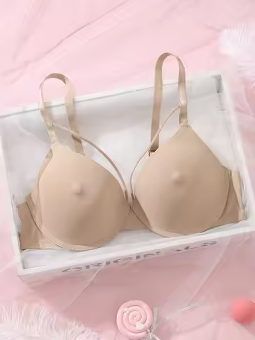 Women's Comfortable Wire-Free Bra with Cross-Back Design, Gathering Effect,Pressure-Free,Suitable fo