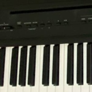 钢琴YAMAHA