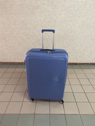 4 wheels 31” big size American tourister luggage 大size 美旅硬殼行李篋行李箱旅行喼行李篋（上水交收) 新淨正常使用,有得拉開拉鍊厚少少 Trade