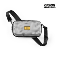 CRASH BAGGAGE กระเป๋าสะพายข้าง รุ่น MINI ICON สีเงิน
