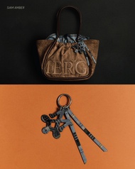 A Day Bag Medium คอล 7 สี (ใบกลาง) ของแท้ 100%