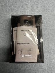 Insta 360 Flow (創作者套裝） - AI 追蹤手機穩定器 智能追蹤雲台