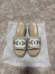 Chanel 厚底涼鞋
