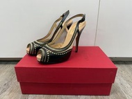 Valentino 黑色高跟鞋