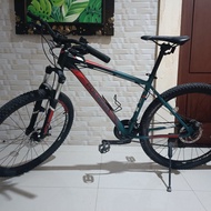 Sepeda MTB Polygon Cascade 4