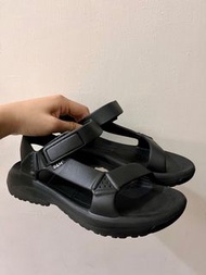 【母子鱷魚】純色系造型涼鞋-黑