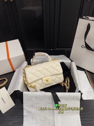 全新Chanel 23s系列手柄款Mini CF 白色油蠟皮金扣 香港現貨/順豐速遞