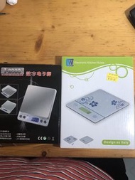 電子秤（廚房用）