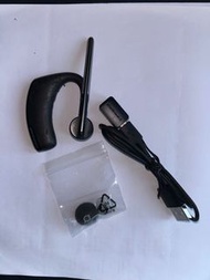 Plantronics Voyager 5200 藍牙耳機叉電器