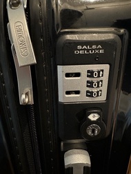 Rimowa Salsa Deluxe Cabin Suitcase - damaged