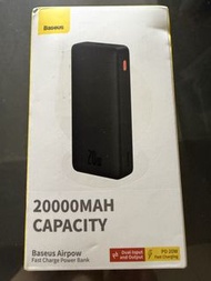 Baseus 有螢幕顯示充電器20000MAH